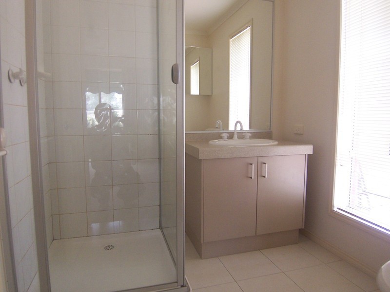 66 Racecourse Road, Epsom VIC 3551