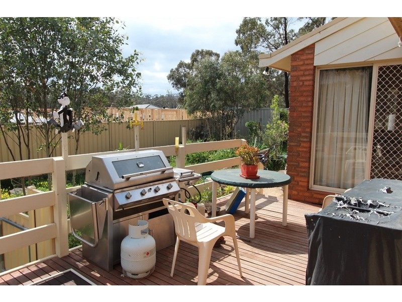 15 Clay Gully Court, Maiden Gully VIC 3551