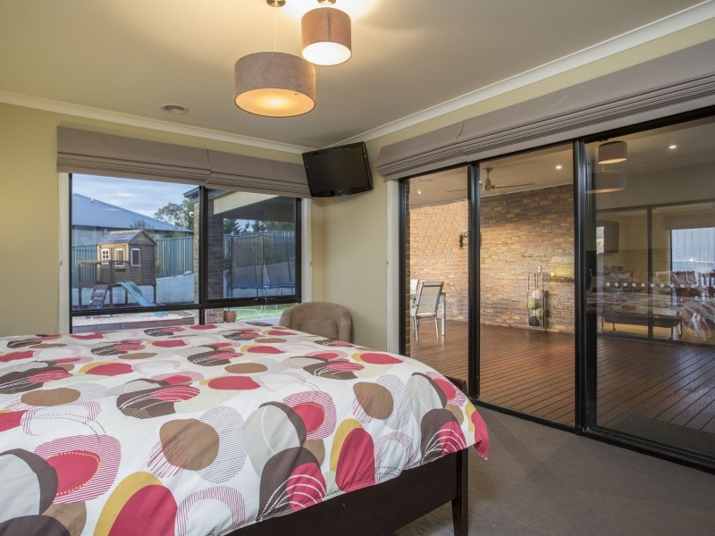 7 Kristy Drive, Spring Gully VIC 3550