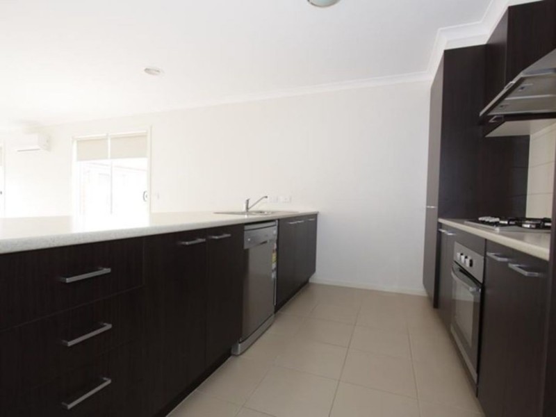 24 Mulga Avenue, Epsom VIC 3551