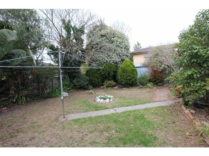 13 Oak Street, Golden Square VIC 3555