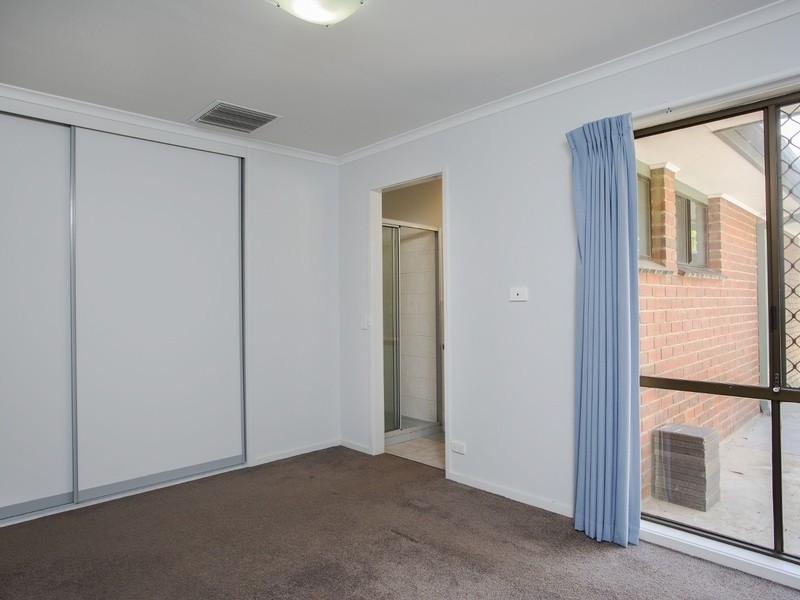 2/1 Jude Court, Spring Gully VIC 3550
