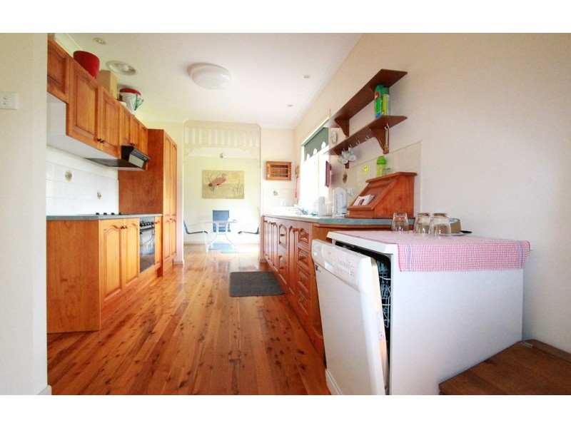 51 Hall Road, Heathcote VIC 3523