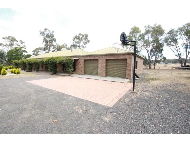 320 Guys Hill Road, Strathfieldsaye VIC 3551