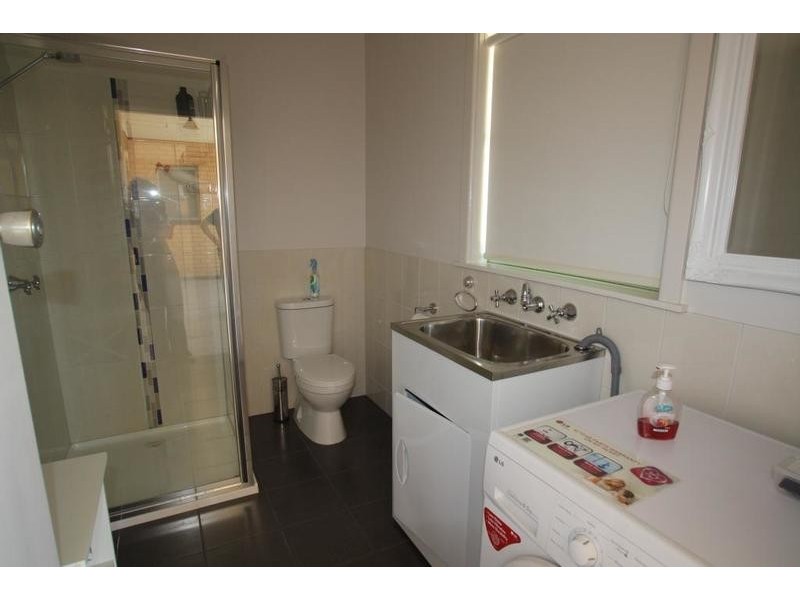 222 High Street, Kangaroo Flat VIC 3555
