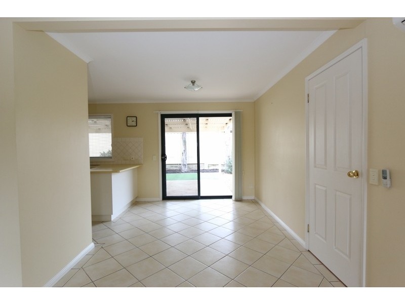 1/94 Browning Street, Kangaroo Flat VIC 3555