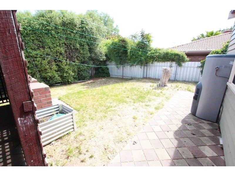 24  Townsend Street, Flora Hill VIC 3550