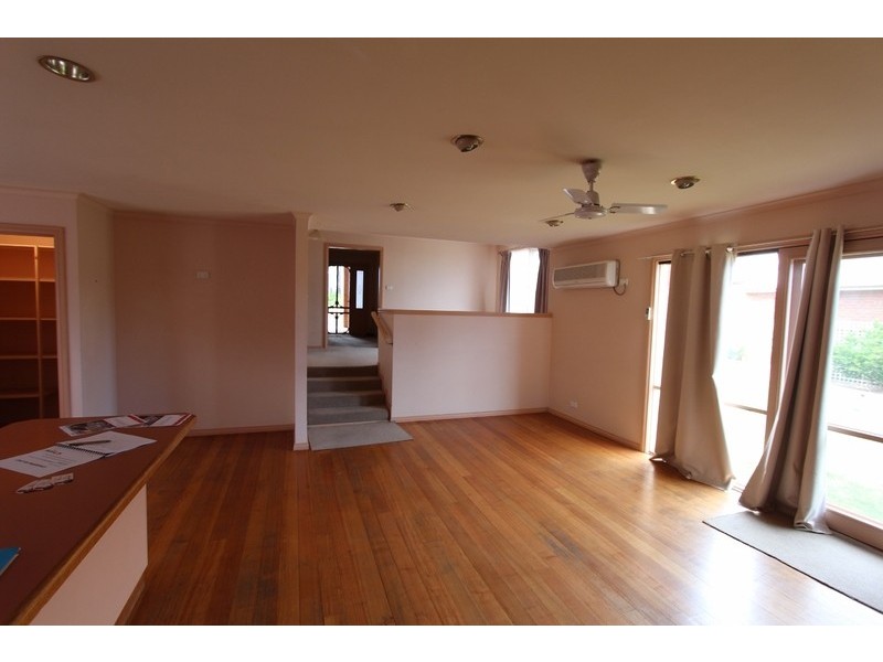 223 North Harley Street, Strathdale VIC 3550