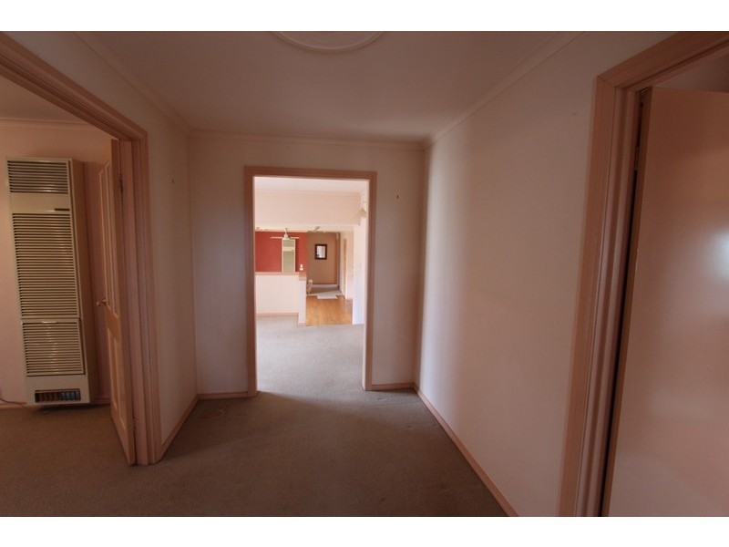 223 North Harley Street, Strathdale VIC 3550