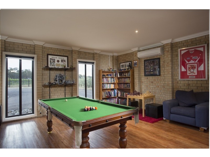 6  Syrah Court, Maiden Gully VIC 3551