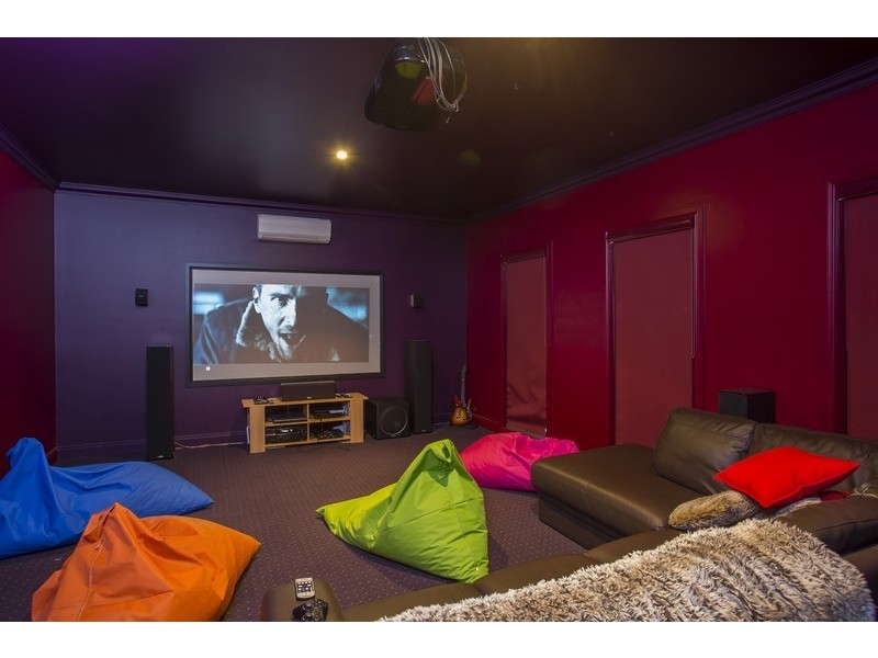 6  Syrah Court, Maiden Gully VIC 3551