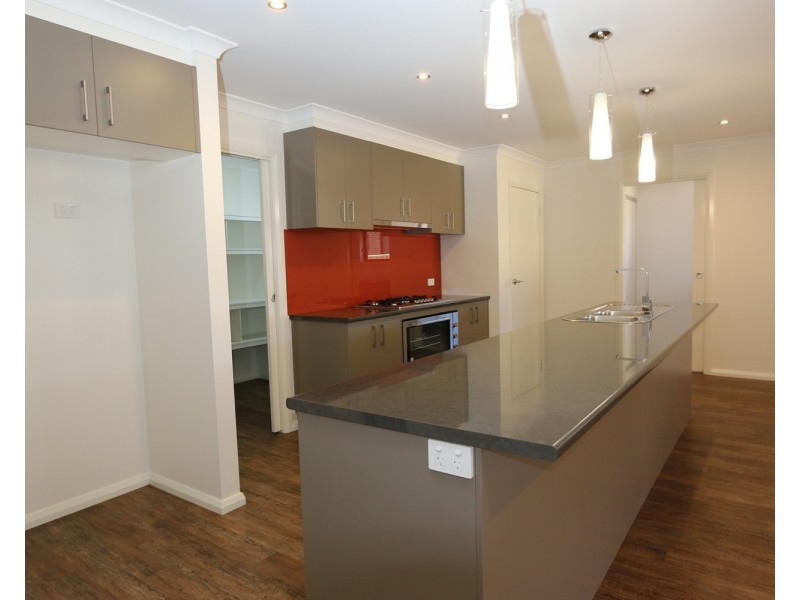 69 Bassett Drive, Strathfieldsaye VIC 3551