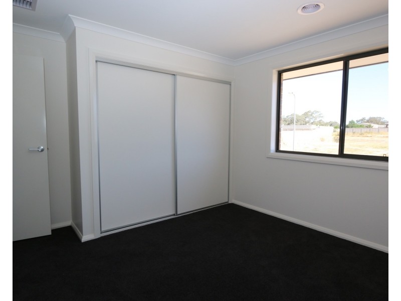 69 Bassett Drive, Strathfieldsaye VIC 3551