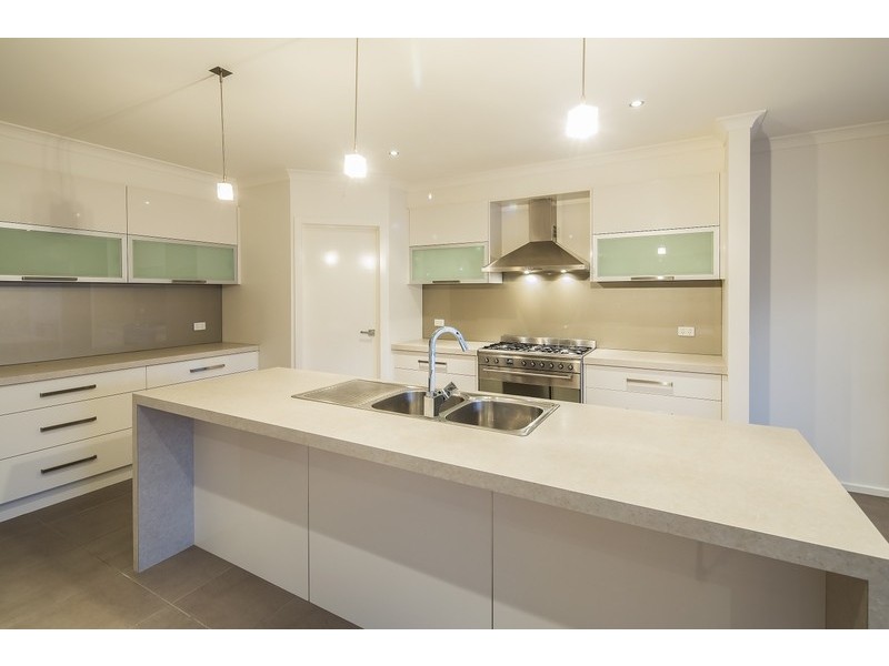 9 Amber Court, East Bendigo VIC 3550