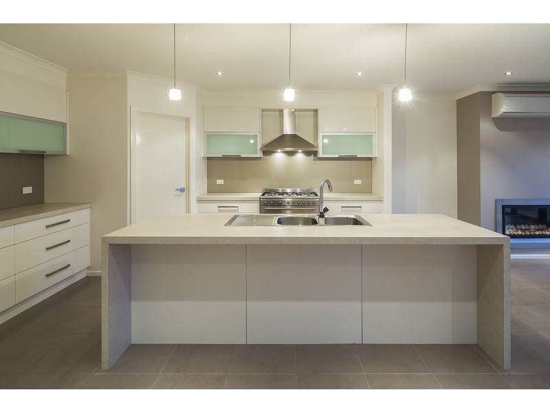 9 Amber Court, East Bendigo VIC 3550