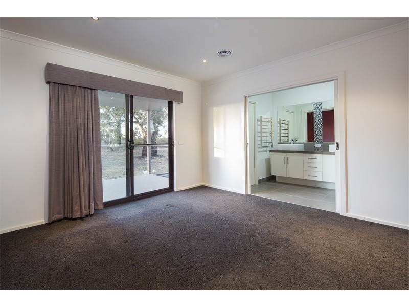 9 Amber Court, East Bendigo VIC 3550