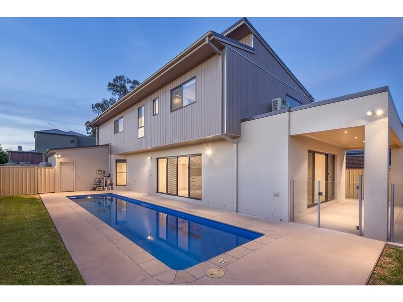 9 Amber Court, East Bendigo VIC 3550