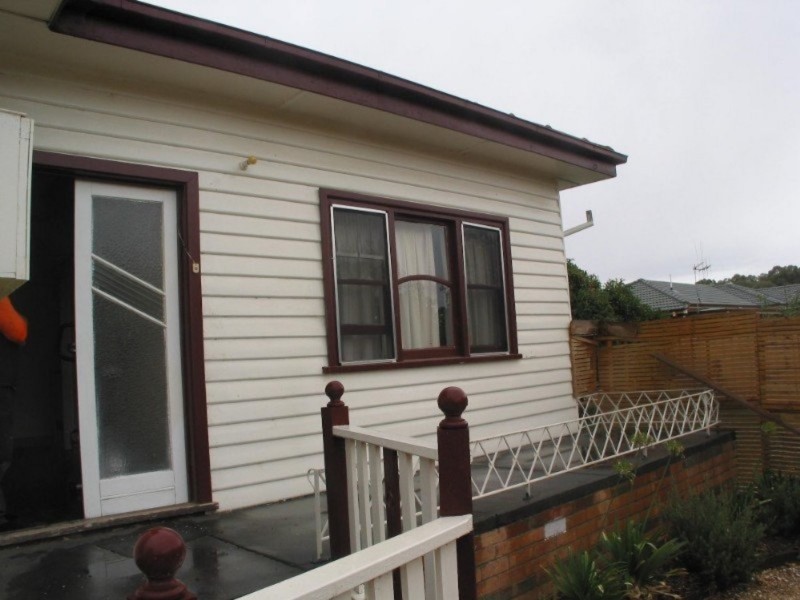 19 Lowe Street, Kangaroo Flat VIC 3555