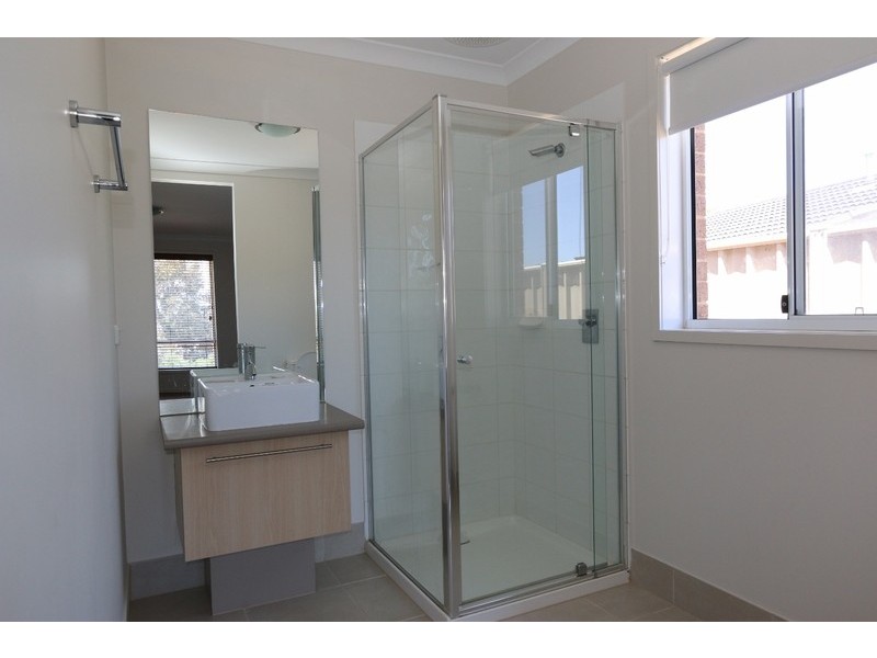 12 Tununga Circuit, Kangaroo Flat VIC 3555