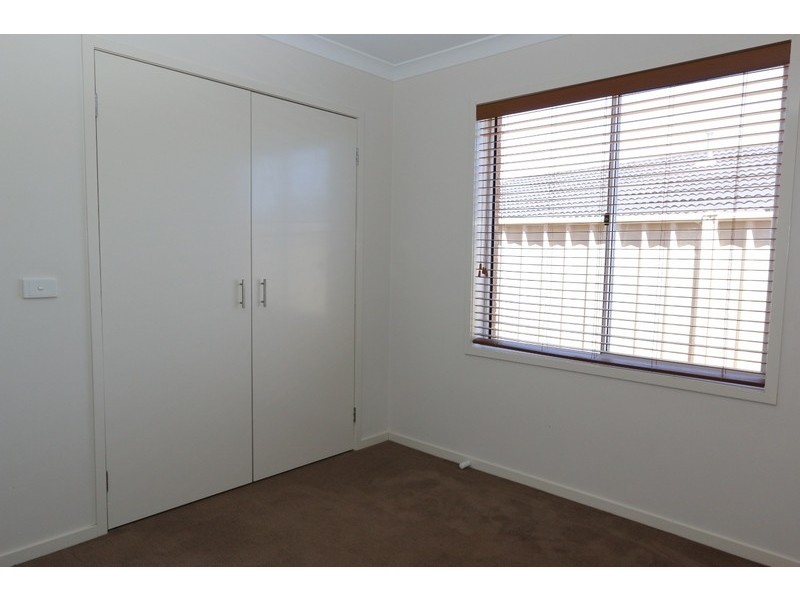 12 Tununga Circuit, Kangaroo Flat VIC 3555