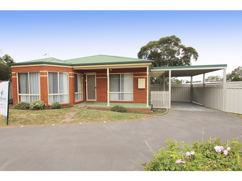 7 Aspin Gardens, Golden Square VIC 3555