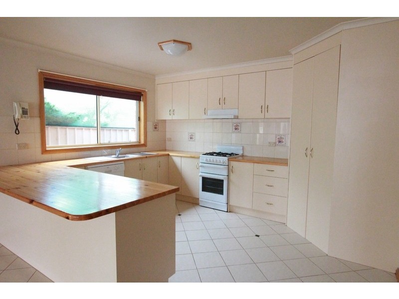 7 Aspin Gardens, Golden Square VIC 3555