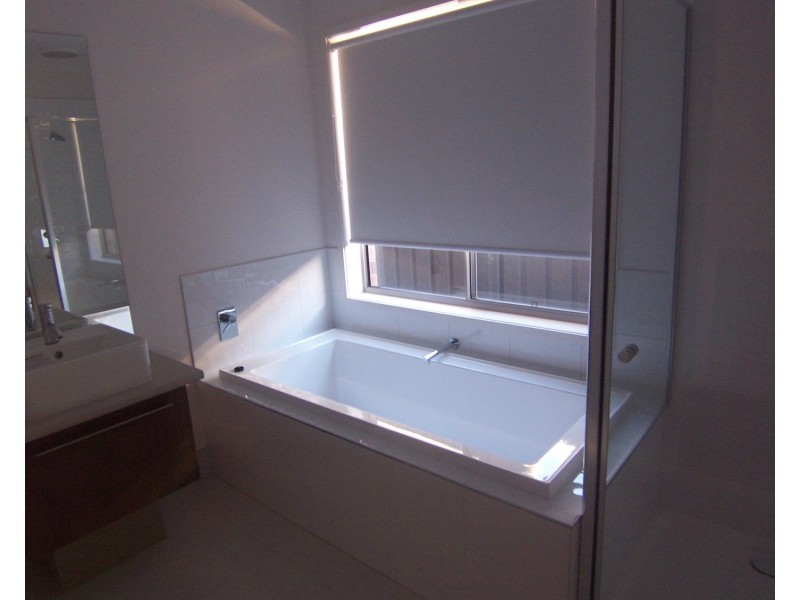 8 Creekside Close, Jackass Flat VIC 3556