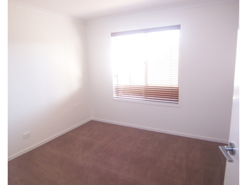 8 Creekside Close, Jackass Flat VIC 3556