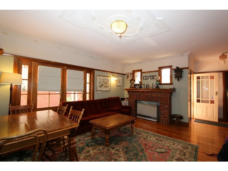 37 Pyke Street, Quarry Hill VIC 3550