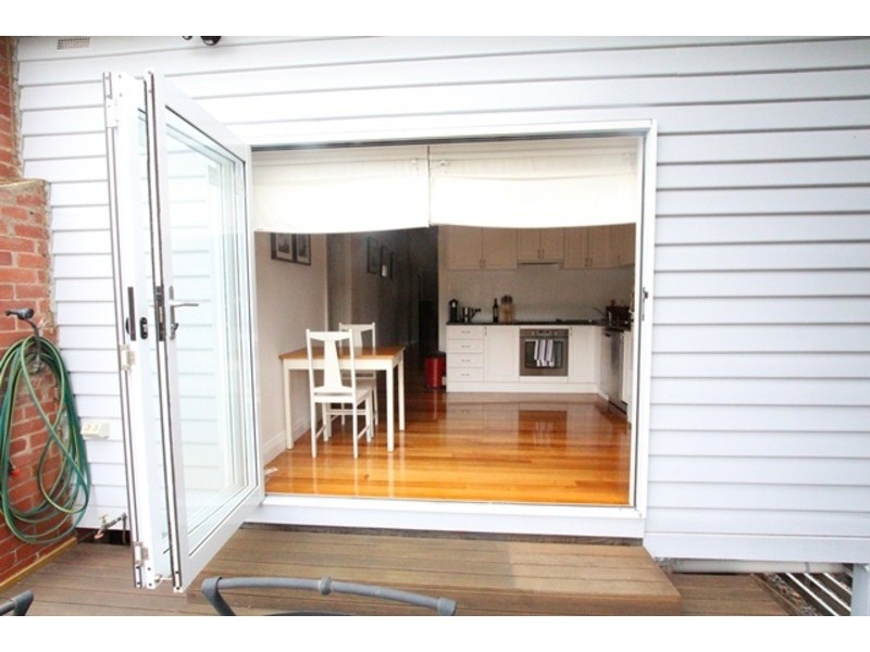 8 Skene Street, Kennington VIC 3550