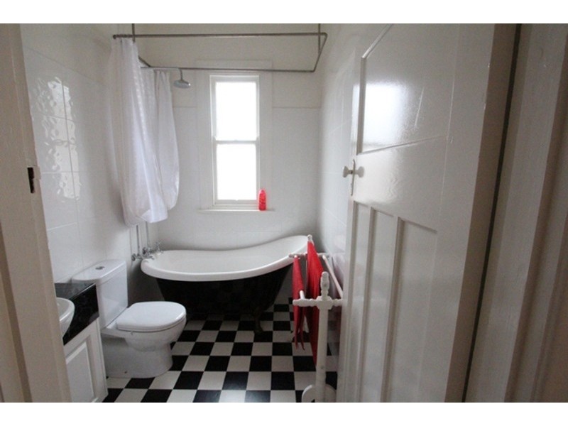 8 Skene Street, Kennington VIC 3550