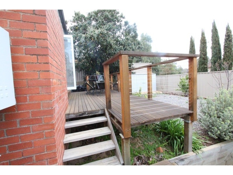8 Skene Street, Kennington VIC 3550