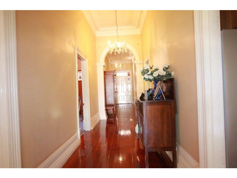 19 Moore Street, Rochester VIC 3561