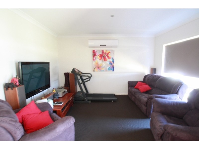 9 Sampson Place, Marong VIC 3515