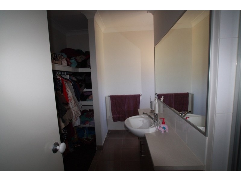 9 Sampson Place, Marong VIC 3515