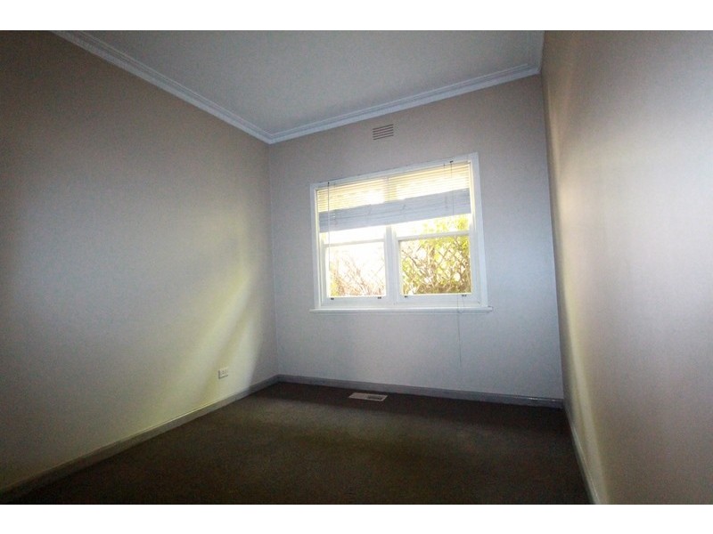 94 Somerville Street, Flora Hill VIC 3550