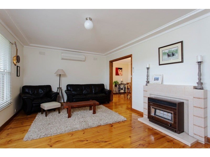 32 Keck Street, Flora Hill VIC 3550