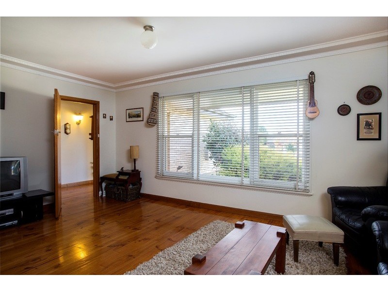 32 Keck Street, Flora Hill VIC 3550