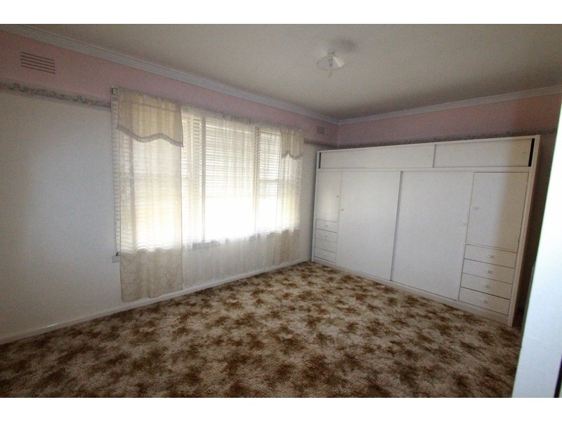 29 Black Street, Long Gully VIC 3550