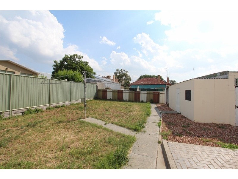 29 Black Street, Long Gully VIC 3550