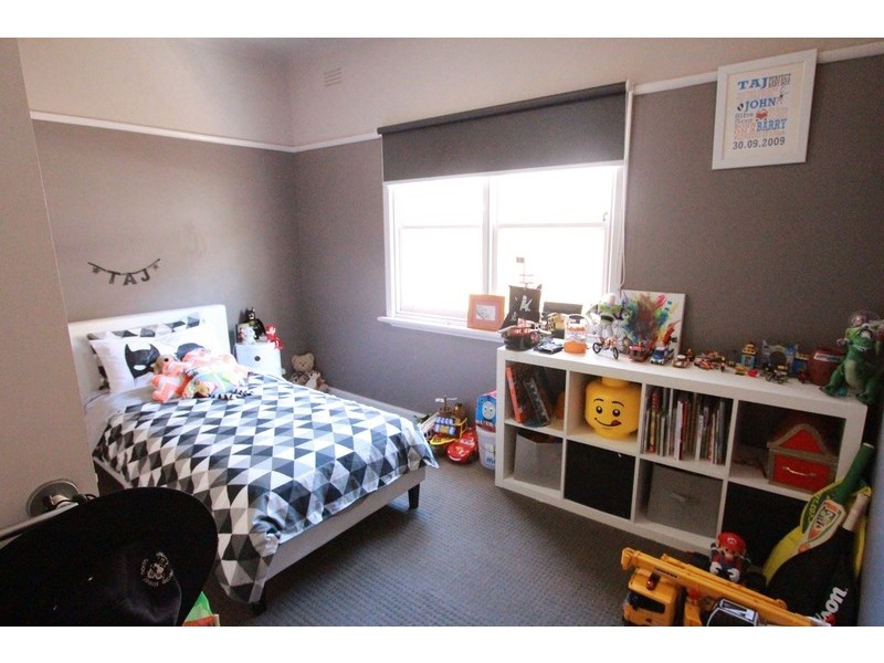 159 Neale Street, Flora Hill VIC 3550