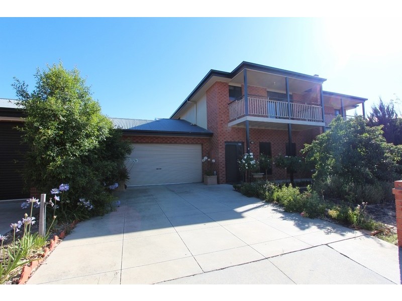 2 Wisteria Court, Bendigo VIC 3550