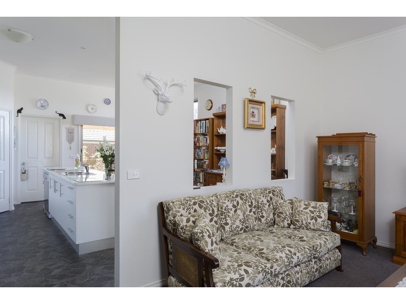 1 Rosewood Mews, Golden Square VIC 3555