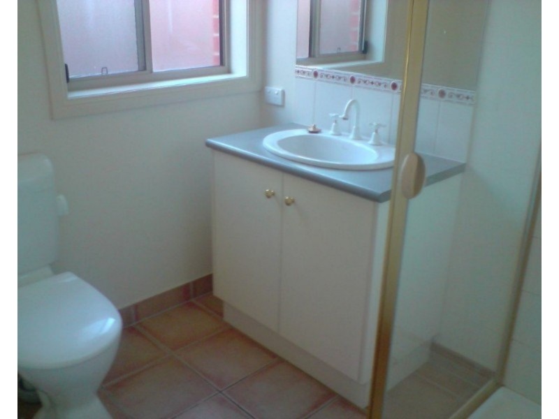 4 Riley Street, East Bendigo VIC 3550