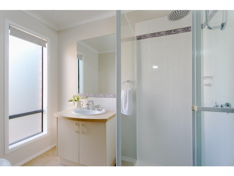 25 Pioneer Drive, Maiden Gully VIC 3551