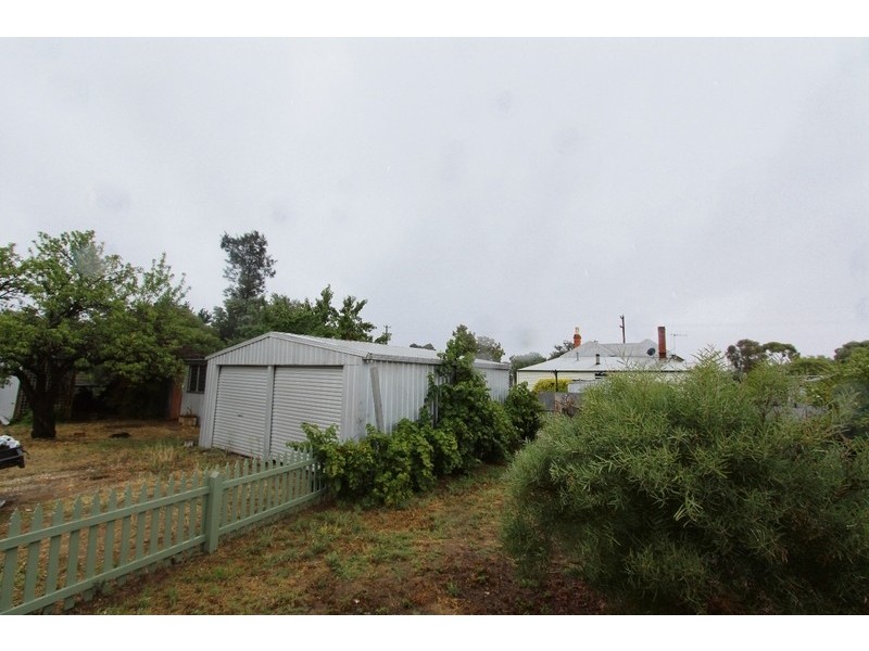 11 Brooke Street, Inglewood VIC 3517