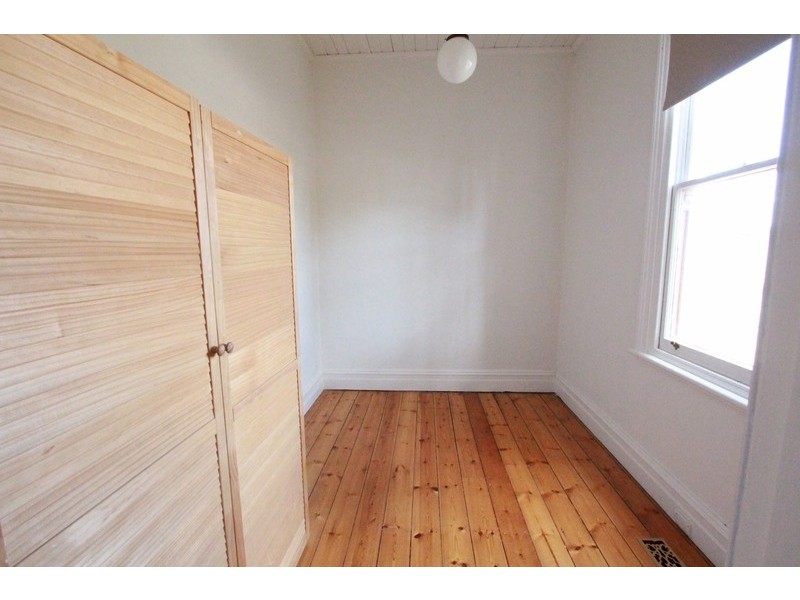 5a Harkness Street, Quarry Hill VIC 3550