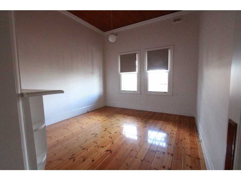 5a Harkness Street, Quarry Hill VIC 3550