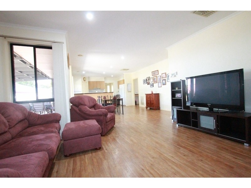 6 Glenshael Court, Strathfieldsaye VIC 3551