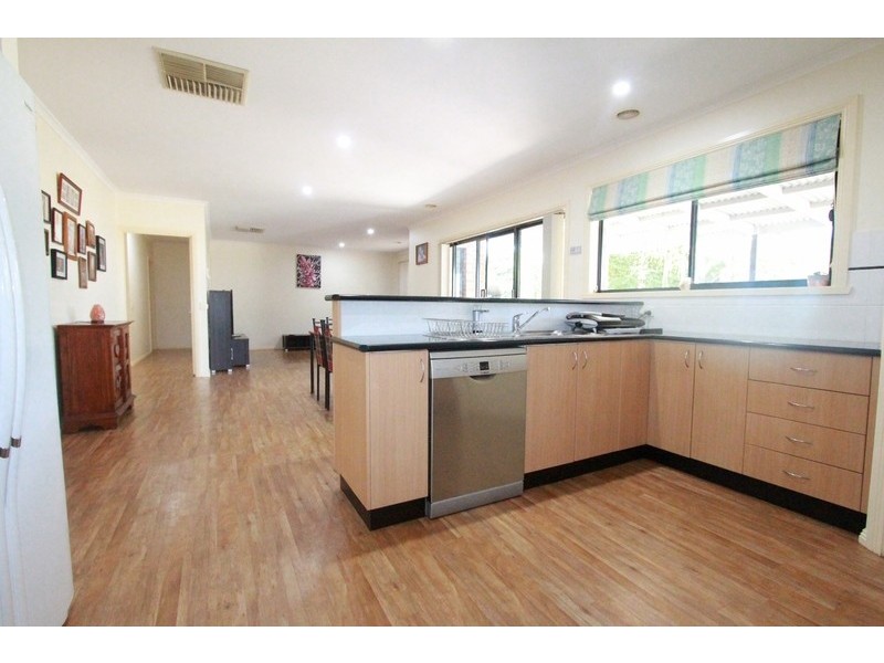 6 Glenshael Court, Strathfieldsaye VIC 3551